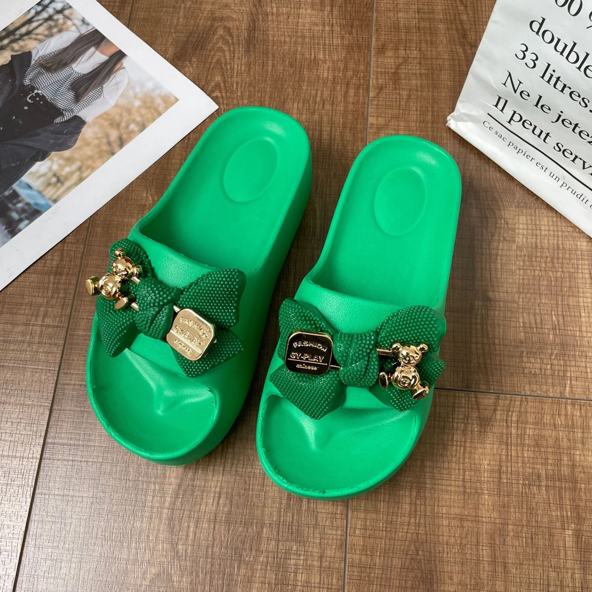 Nolana Chunky Slides