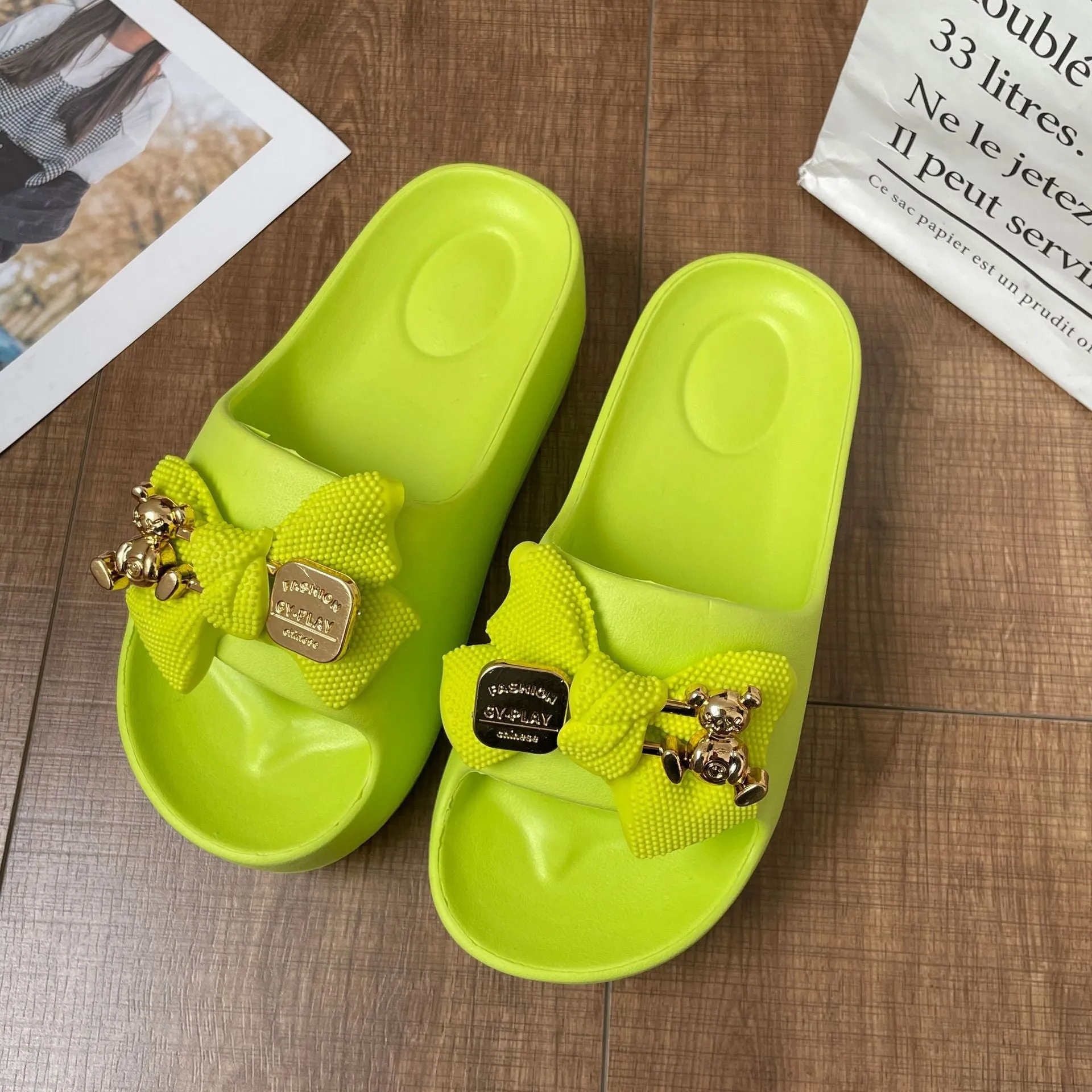 Nolana Chunky Slides