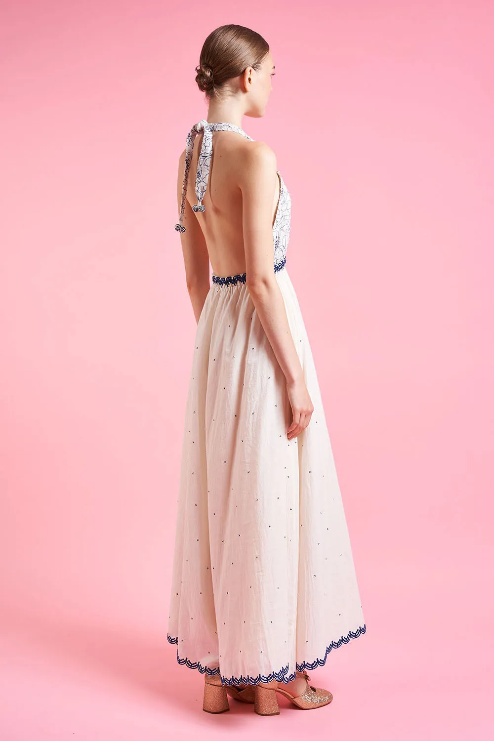 Robe longue dos nu à la taille élastiquée