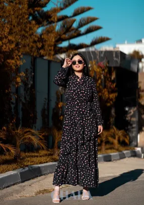 Robe longue en noir imprimée floral