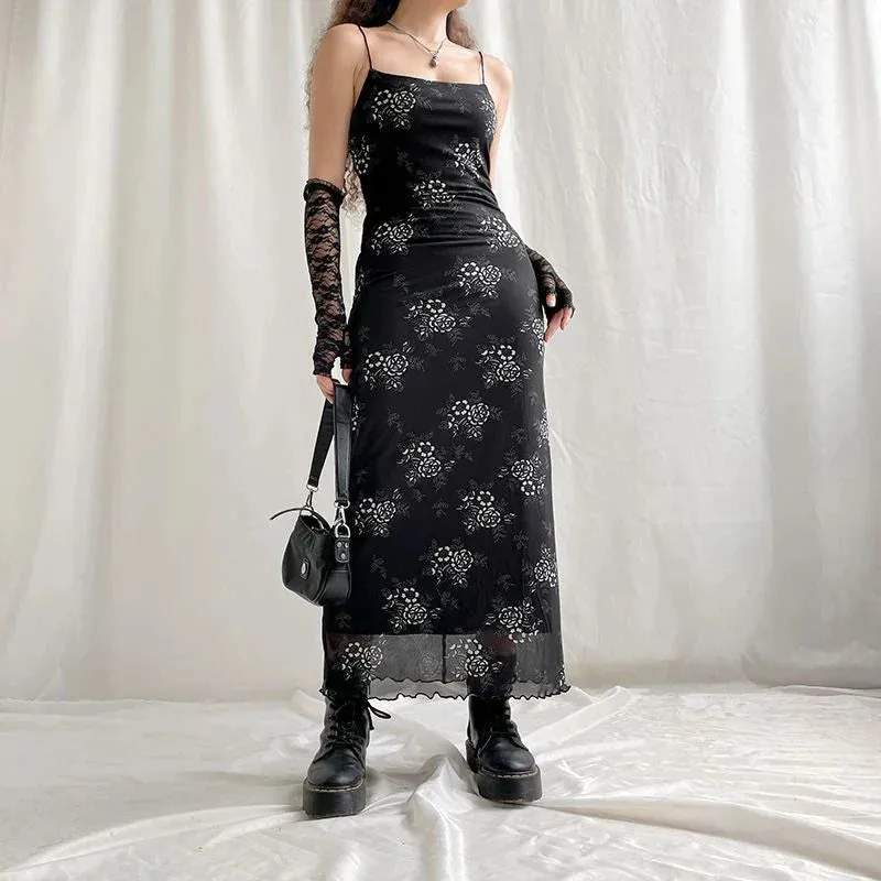Verona - Robe vintage en dentelle florale avec superposition transparente