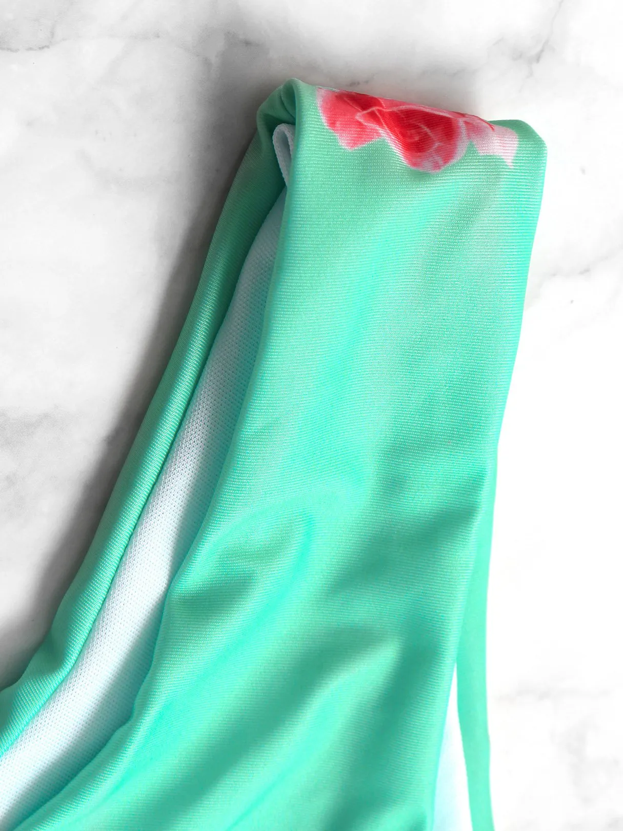Wholesale Green Scoop Neck Sleeveless Floral Print Tie-Up High Waist Two Piece Bikinis
