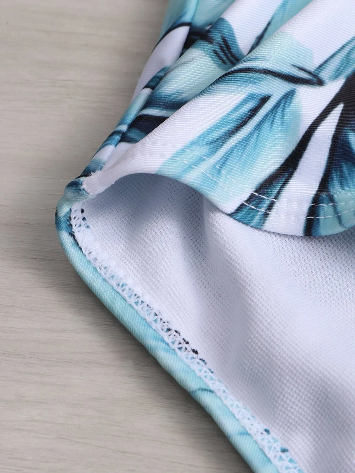 Wholesale Off The Shoulder Short Sleeve Floral Print Backless Bikinis